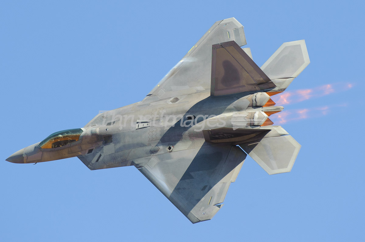 Lockheed Martin F-22A Raptor 00-4017 / OT (cn 4017)